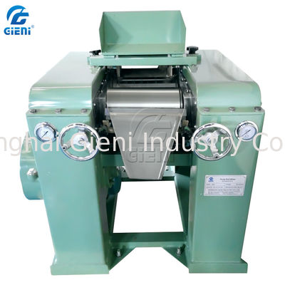 Mesin Penggiling Pigmen Kosmetik Tiga Roll Miller Dengan Panjang 30CM Diameter 15CM