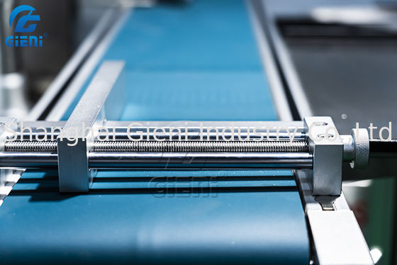 900pcs / H PLC Kontrol Mesin Pengisi Kosmetik Dengan 25L Hopper